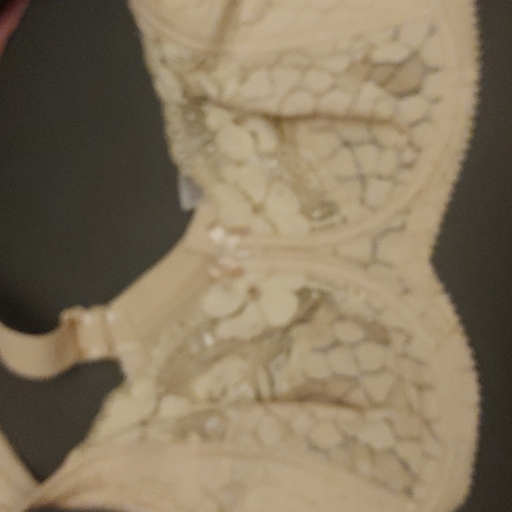 Bra 38C